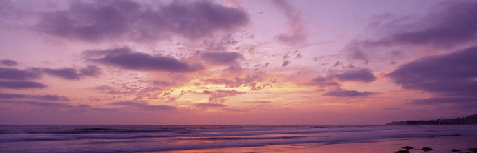 Clouds in the sky at sunset, Pacific Beach, San Diego, California, USA