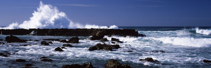 Rock formations at the sea, Three Tables, North Shore, Oahu, Hawaii, USA