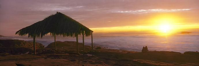 Silhouette of couple on the beach at sunset, WindanSea Beach, La Jolla, San Diego, California, USA