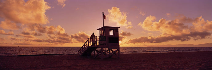 Lifeguard hut on the beach, 22nd St. Lifeguard Station, Redondo Beach, Los Angeles County, California, USA