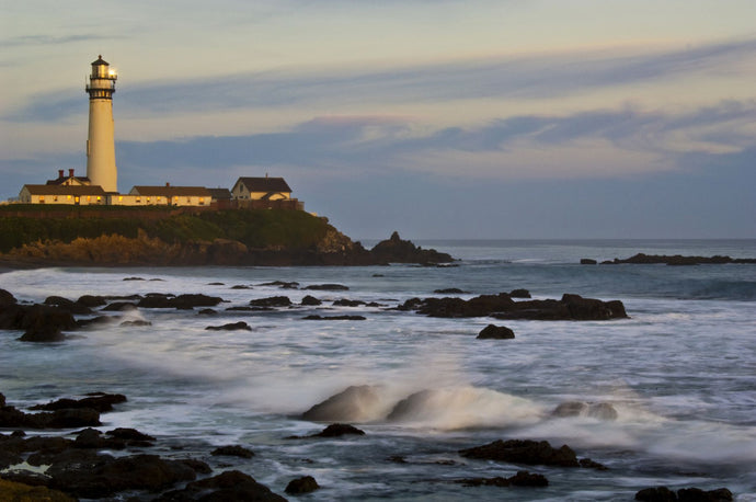 Pigeon Point Lighthouse, Pescadero, California, USA